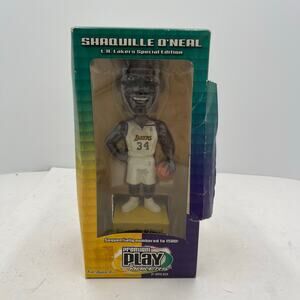 Vintage Shaquille O'Neal LA Lakers Basketball Collectible Bobblehead 2003
